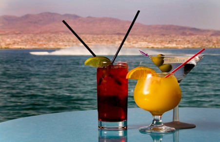 Turtle Beach Bar Lake Havasu City - Spring Break