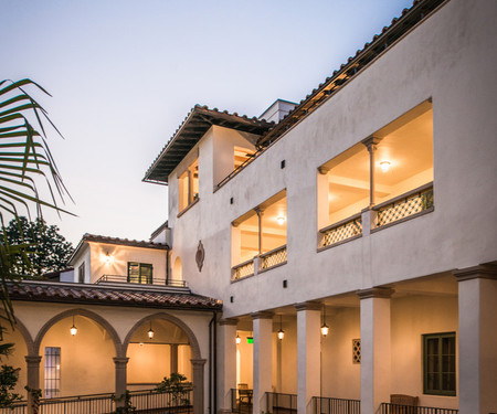 Image of 81 2